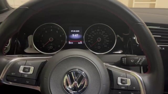2019 Volkswagen GTI SE