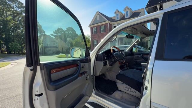 2004 Lexus LX 470 VIN: JTJHT00W343542435 for Sale - Cars & Bids