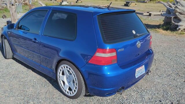 2004 Volkswagen R32 VIN: WVWKG61J34D129444 for Sale - Cars & Bids