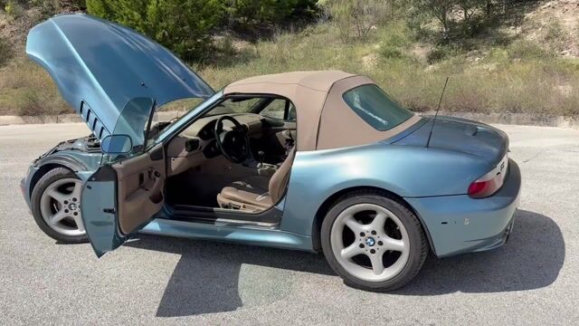 2001 BMW Z3 2.5i Roadster VIN: WBACN33471LK48631 for Sale - Cars & Bids