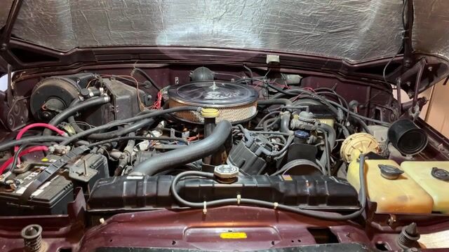 1987 Jeep Grand Wagoneer VIN: 1JCNJ15U3HT066555 for Sale - Cars & Bids