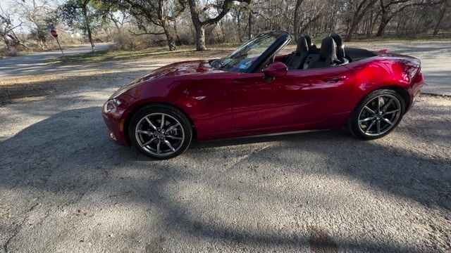 2022 Mazda MX-5 Miata Grand Touring VIN: JM1NDAD76N0507838 for
