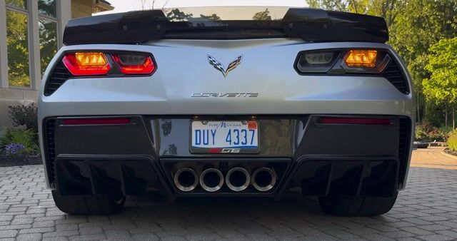 じぇーちゃん٩(๑•ㅂ•)۶ 2017 Chevrolet Corvette Z06 1LZ VIN: 1G1YP2D64H5606269 - CLASSIC.COM
