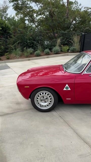 1965 Alfa Romeo Giulia Sprint GT VIN: AR614931 for Sale - Cars & Bids