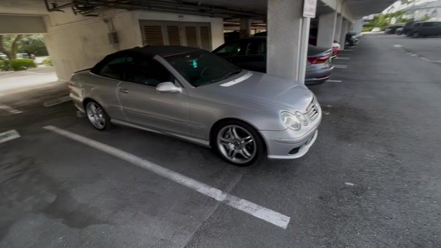 2005 Mercedes-Benz CLK55 AMG Cabriolet VIN: WDBTK76G65T038017 for