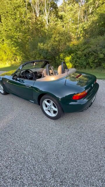 1998 BMW Z3 2.8i Roadster VIN: 4USCJ3321WLC12905 for Sale - Cars