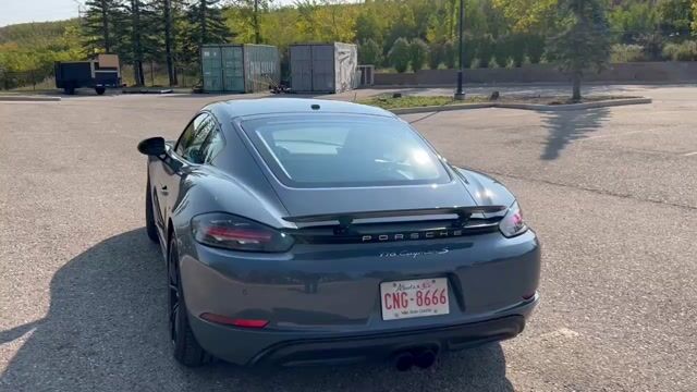 2017 Porsche 718 Cayman S VIN: WP0AB2A86HS285902 for Sale - Cars & Bids