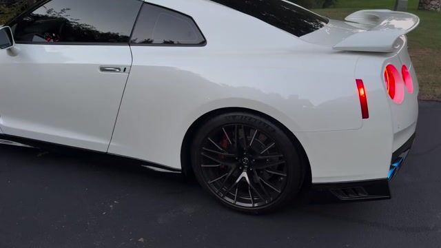 2021 Nissan GT-R Premium VIN: JN1AR5BF8MM160198 for Sale - Cars & Bids