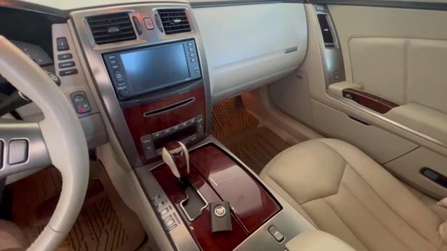 2006 Cadillac XLR VIN: 1G6YV36A965600861 for Sale - Cars & Bids